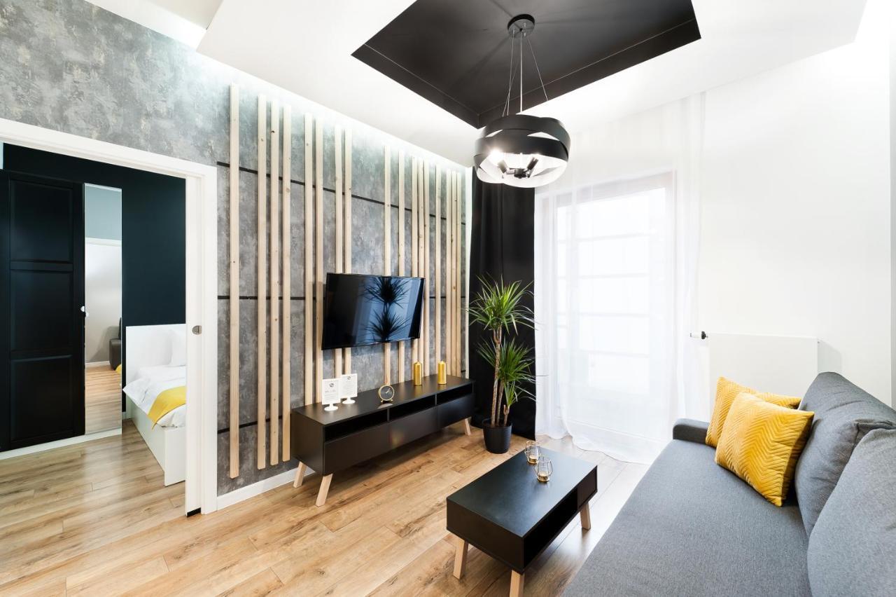 Central Apartments By Bed&Bath Краков Экстерьер фото