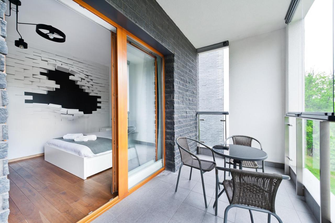 Central Apartments By Bed&Bath Краков Экстерьер фото