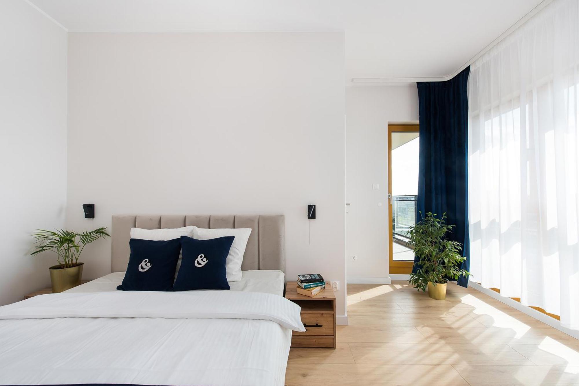 Central Apartments By Bed&Bath Краков Экстерьер фото